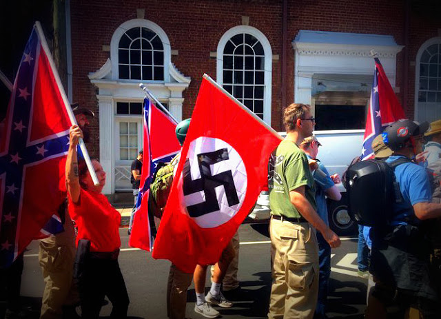 charlotteville nazi flag